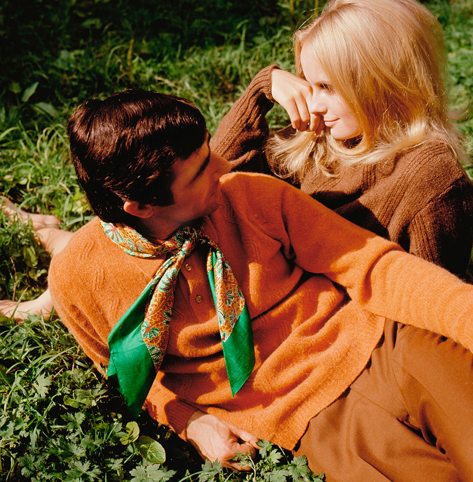 Junges Paar aus den 1970er-Jahren | Credit: Mary Evans / picturedesk.com