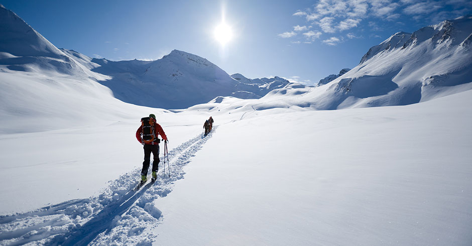 Skitourengeher | Credit: iStock.com/chrischei