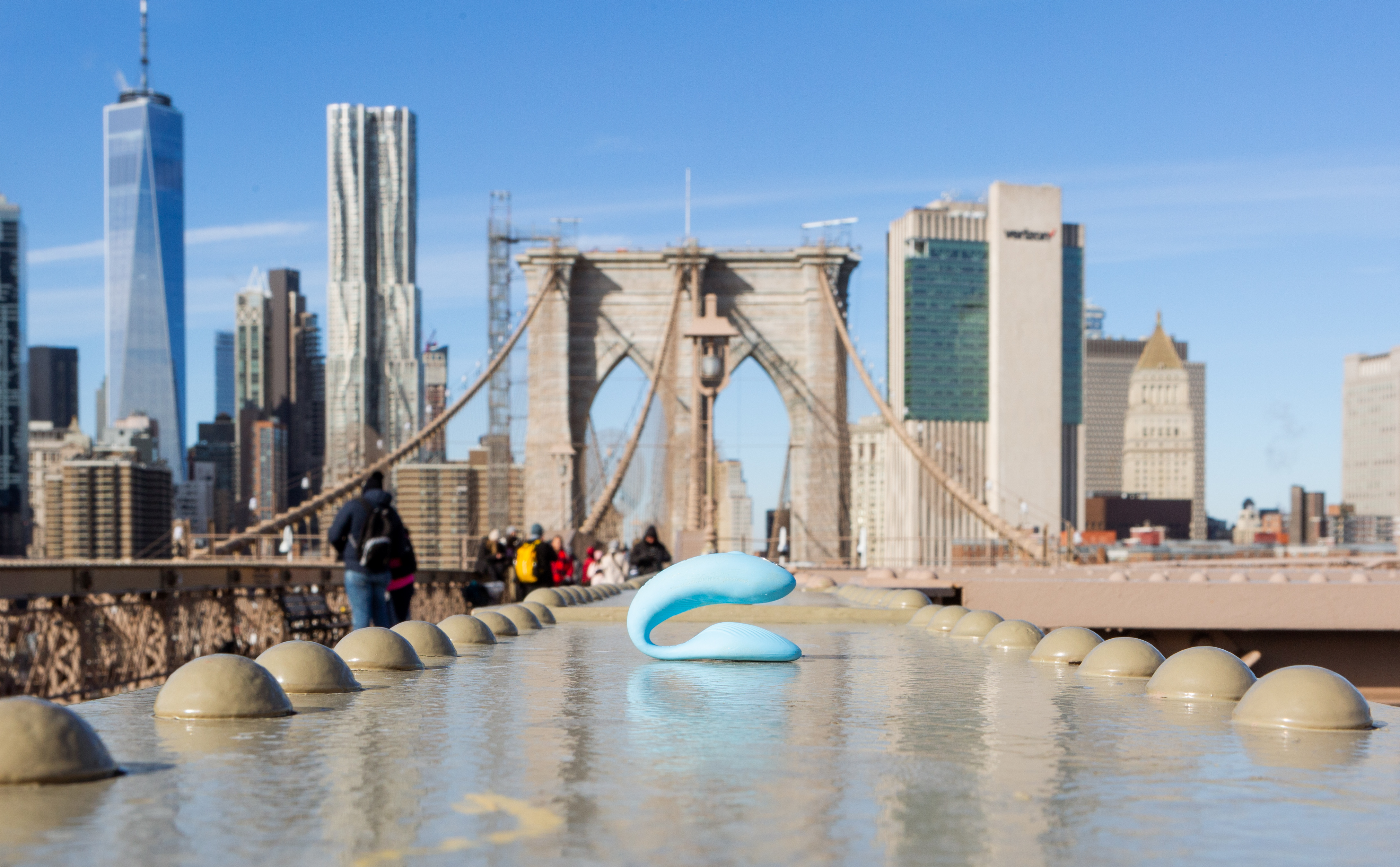 Mit einer Schnitzeljagd in zwölf Städten feiert We-Vibe heuer den Valentinstag.