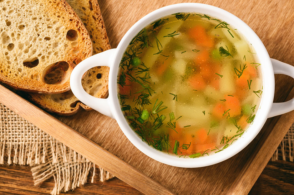 Hühnersuppe | Credit: iStock.com/iko636