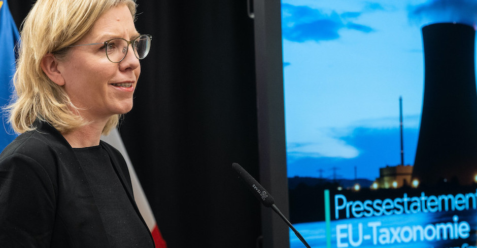 Porträt der Ministerin