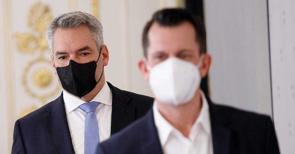 Bundeskanzler Karl Nehammer und Gesundheitsminister Wolfgang Mückstein