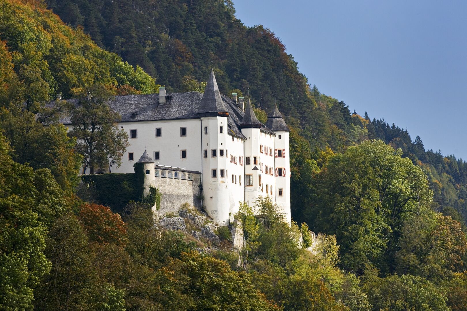 Schloss Tratzberg | Credit: MAURITIUS IMAGES RAINER MIRAU