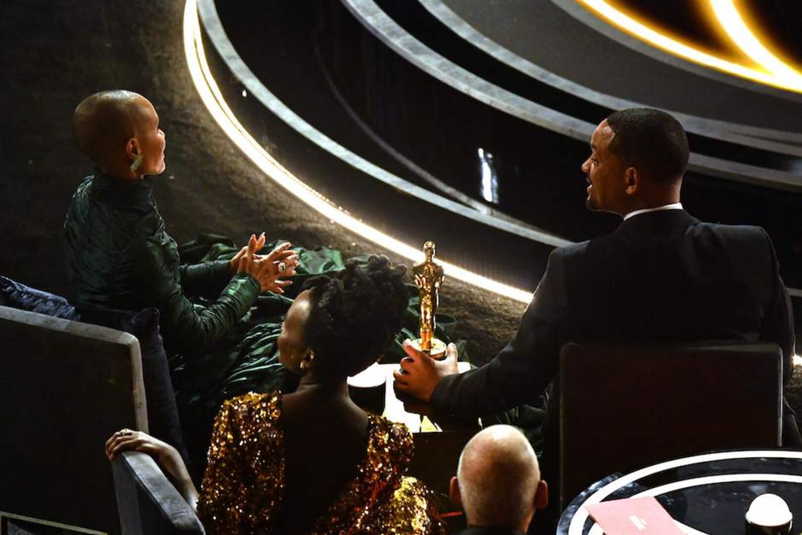 Will Smith und seine Frau Jada I Credit: ROBYN BECK/AFP/picturedesk.com