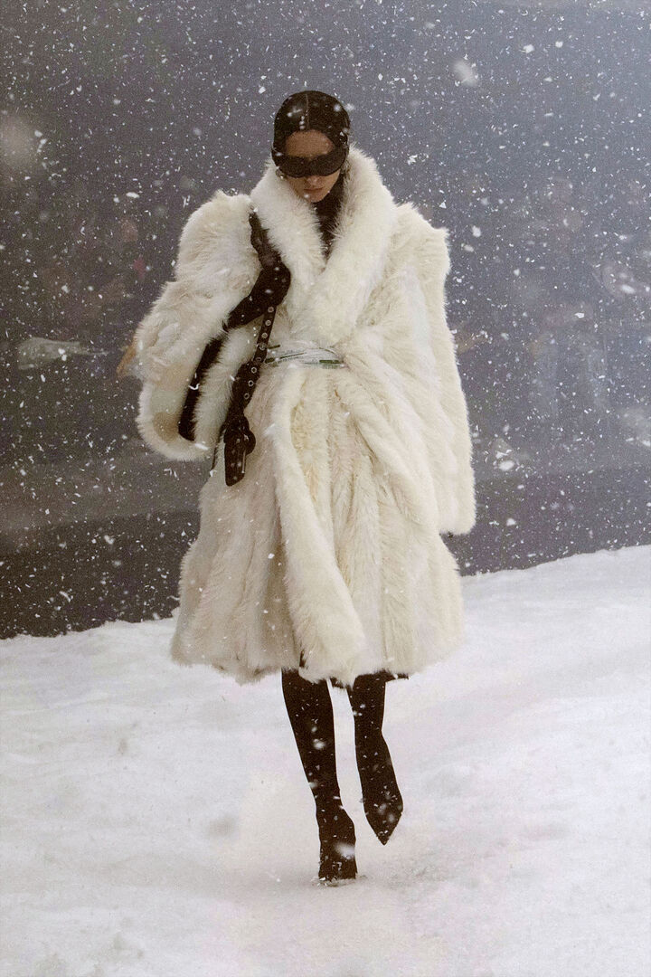 Model auf dem Laufsteg