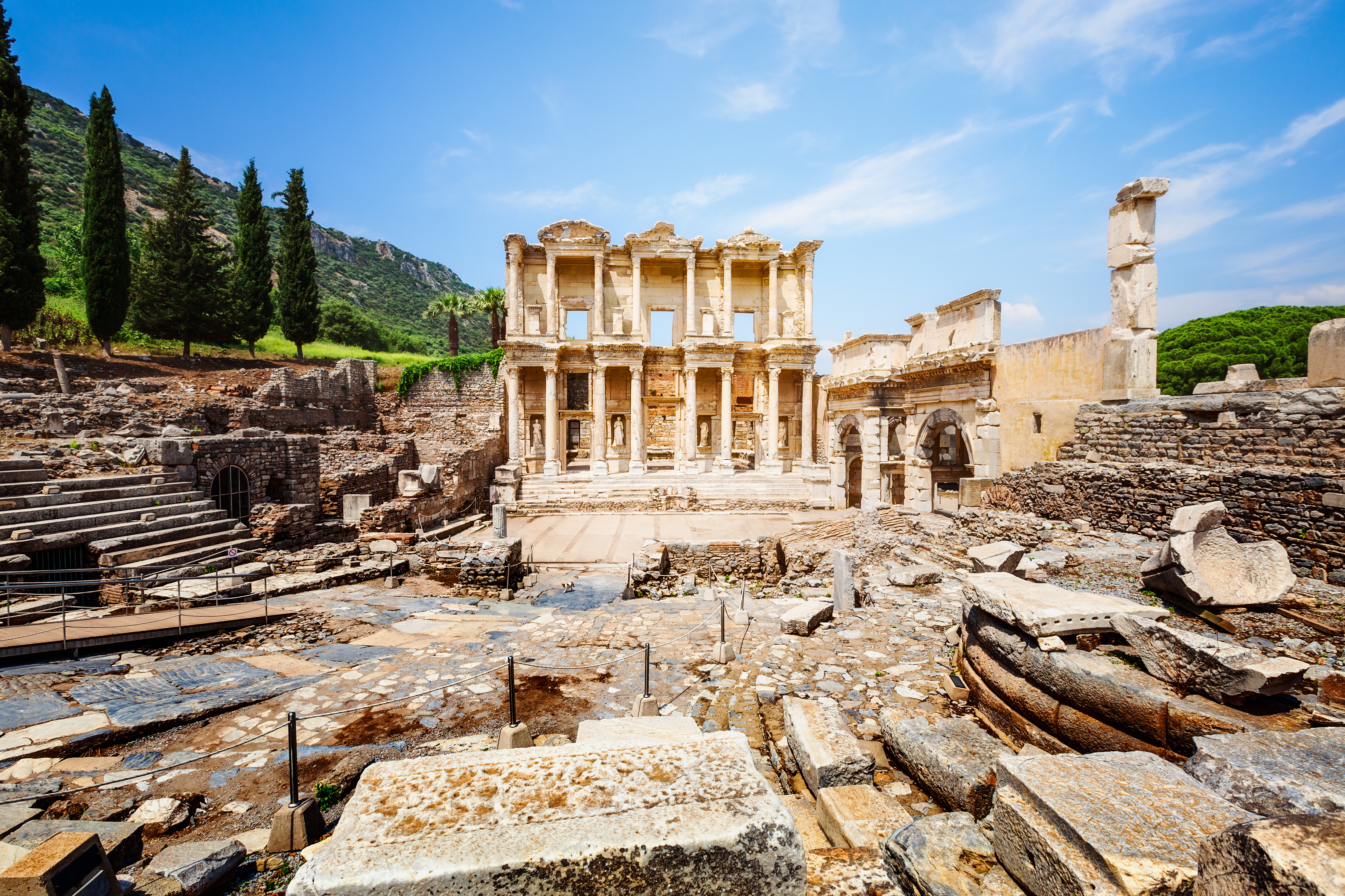 Ephesos Ausgrabung | Credit: iStock.com/firina