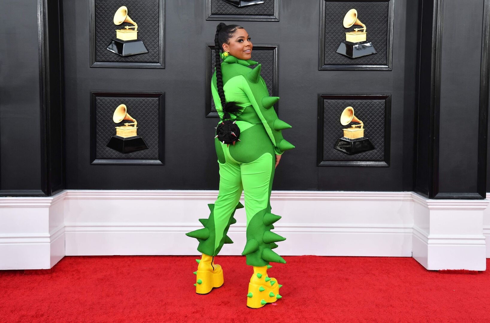 Tayla Parx am Roten Teppich der Grammys.