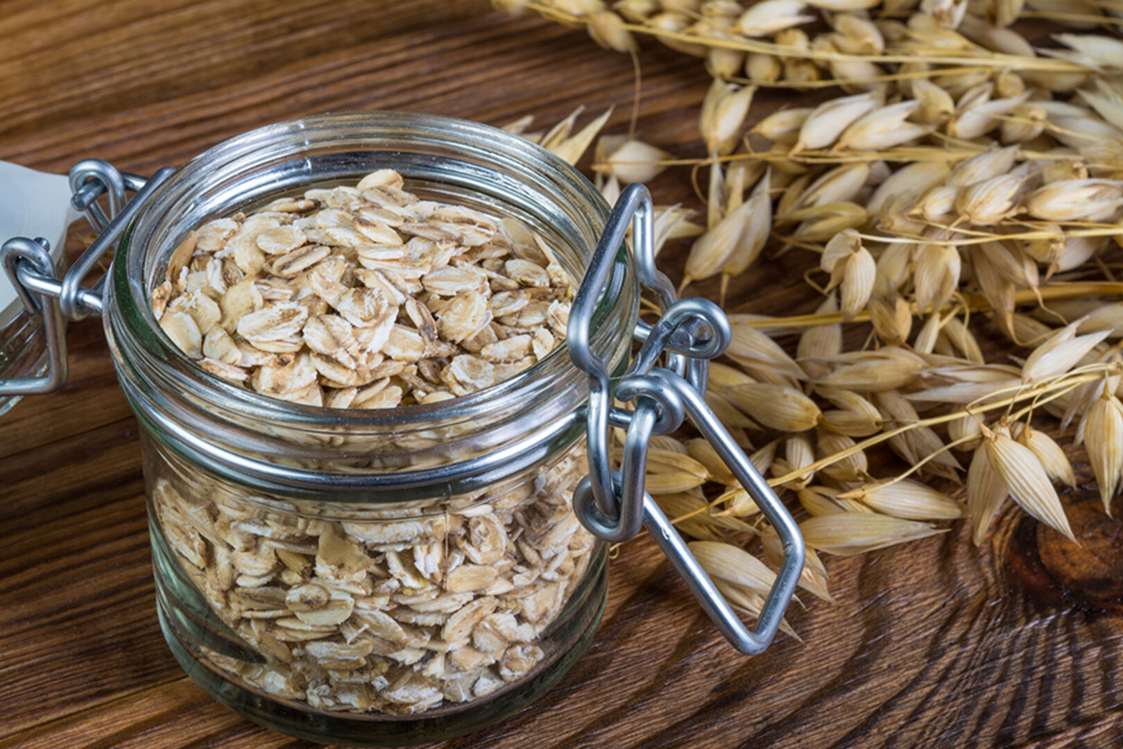 Ein Glas Haferflocken | Credit: iStock.com/Ladislav Kubeš