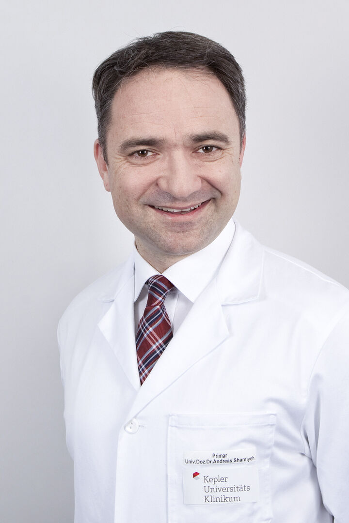 Dr. Andreas Shamiyeh