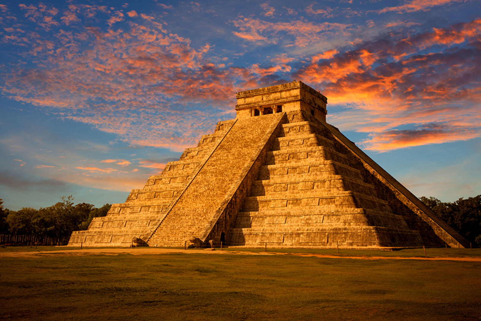 El Castillo von Chichén Itza | Credit: iStock.com/JoseIgnacioSoto