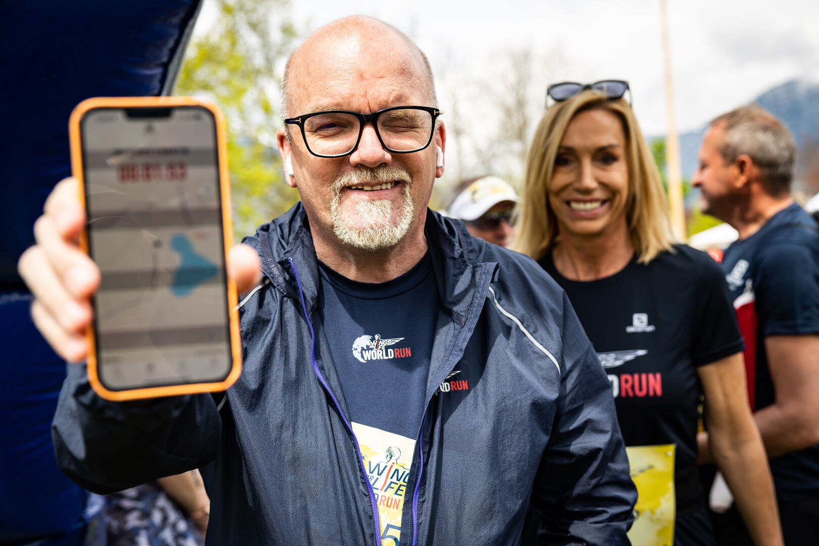 Gerry Friedle alias DJ Ötzi mit Anita Gerhardter | Credit: Markus Berger for Wings for Life Run