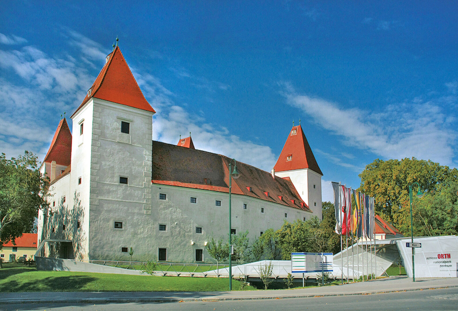 Schloss Orth
