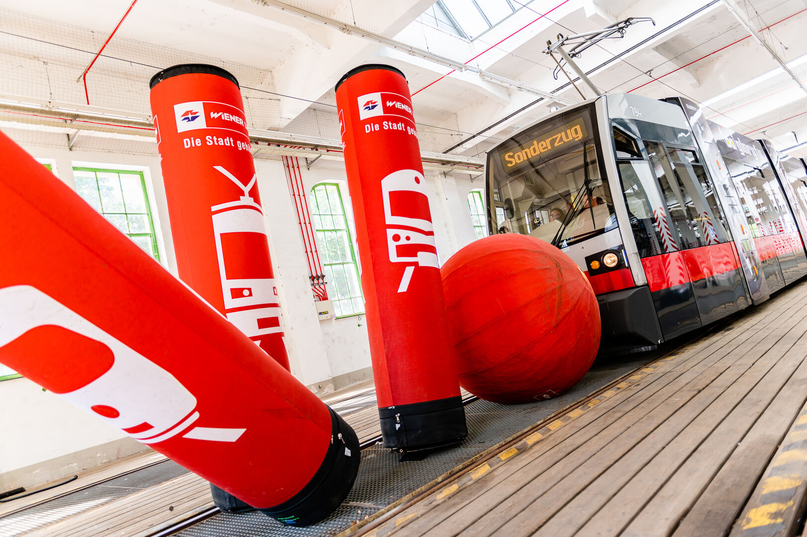 Bim-Bowling in der Remise | Credit: Christian Dusek/Wiener Linien
