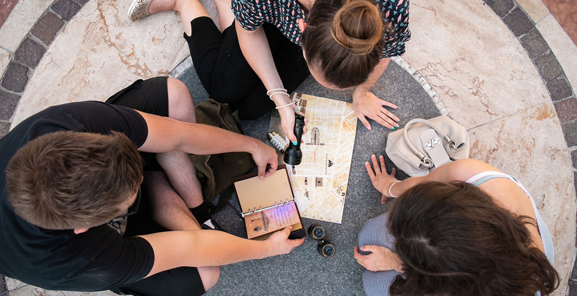 Schnitzeljagd | Credit: www.scavengerescape.com