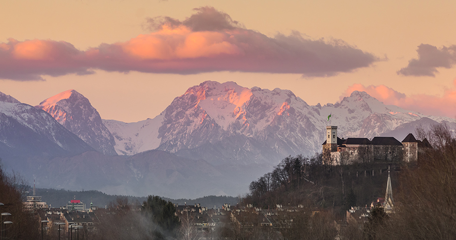 Ljubljana in der Morgendämmerung | Credit: iStock.com/kasto80