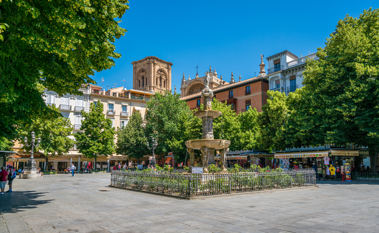 Granada | Credit: iStock.com/ e55evu