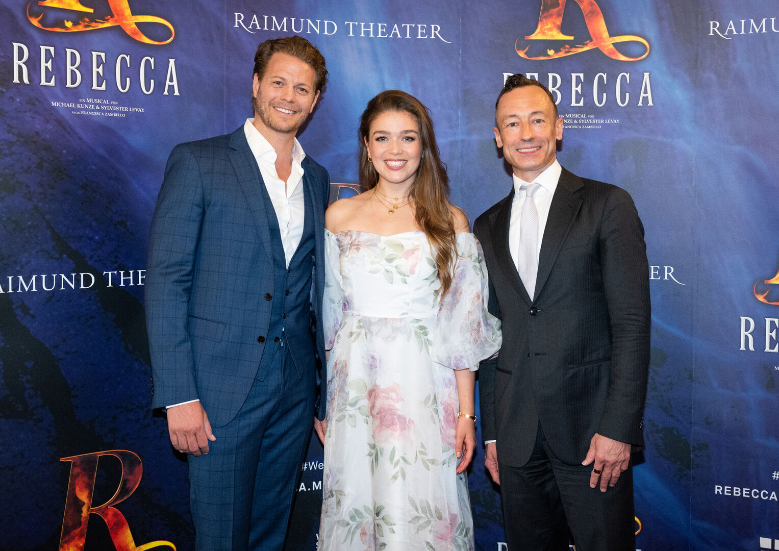 Rebecca: VBW-Intendant präsentiert Musical-Darsteller | Credit: VBW/Stefanie J. Steindl