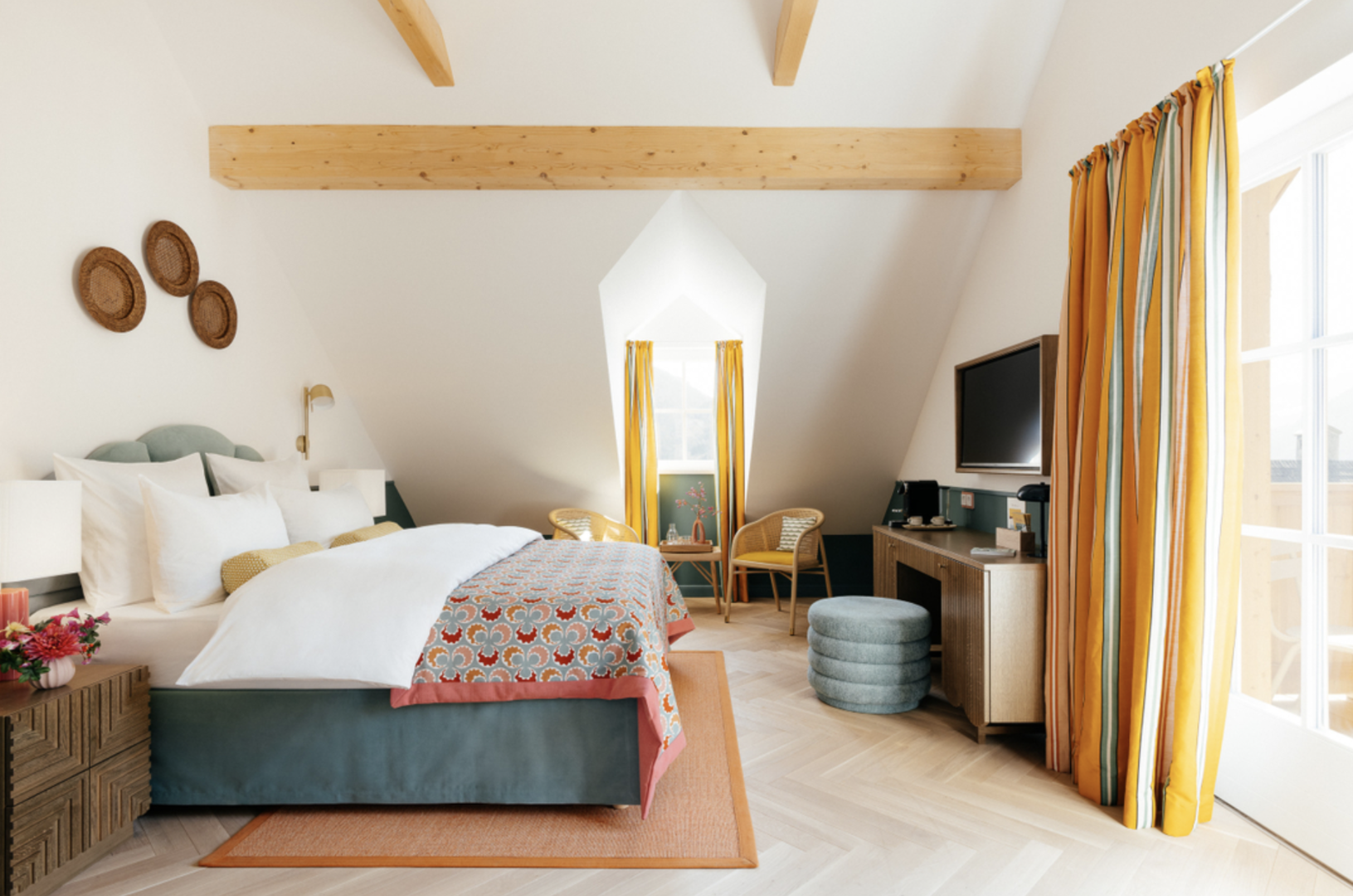 Hotel Villa Alma. | Credit: villaalma.lakeside/Instagram