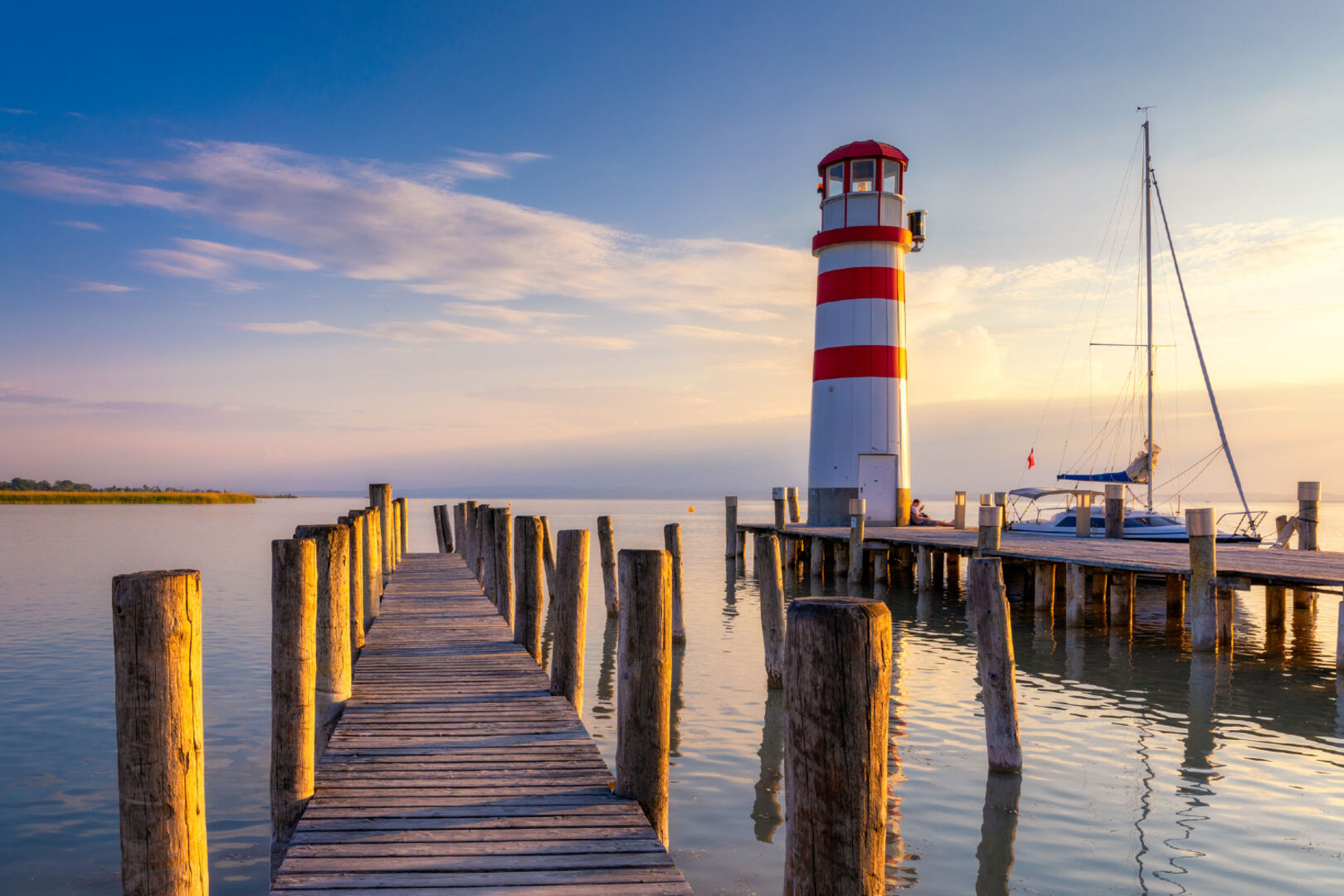 Leuchtturm von Podersdorf | Credit: iStock.com/DaLiu