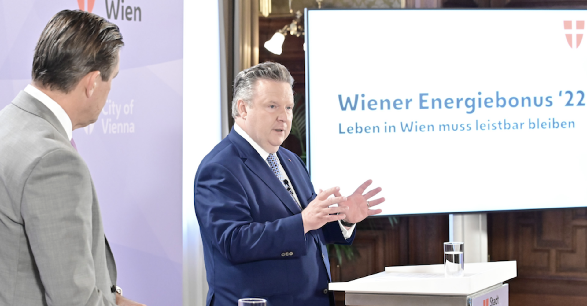 Peter Hanke und Bürgermeister Michael Ludwig stellen den Wiener Energiebonus vor | Credit: C.Jobst/PID