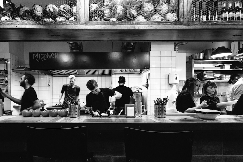 Blick in die offene Küche