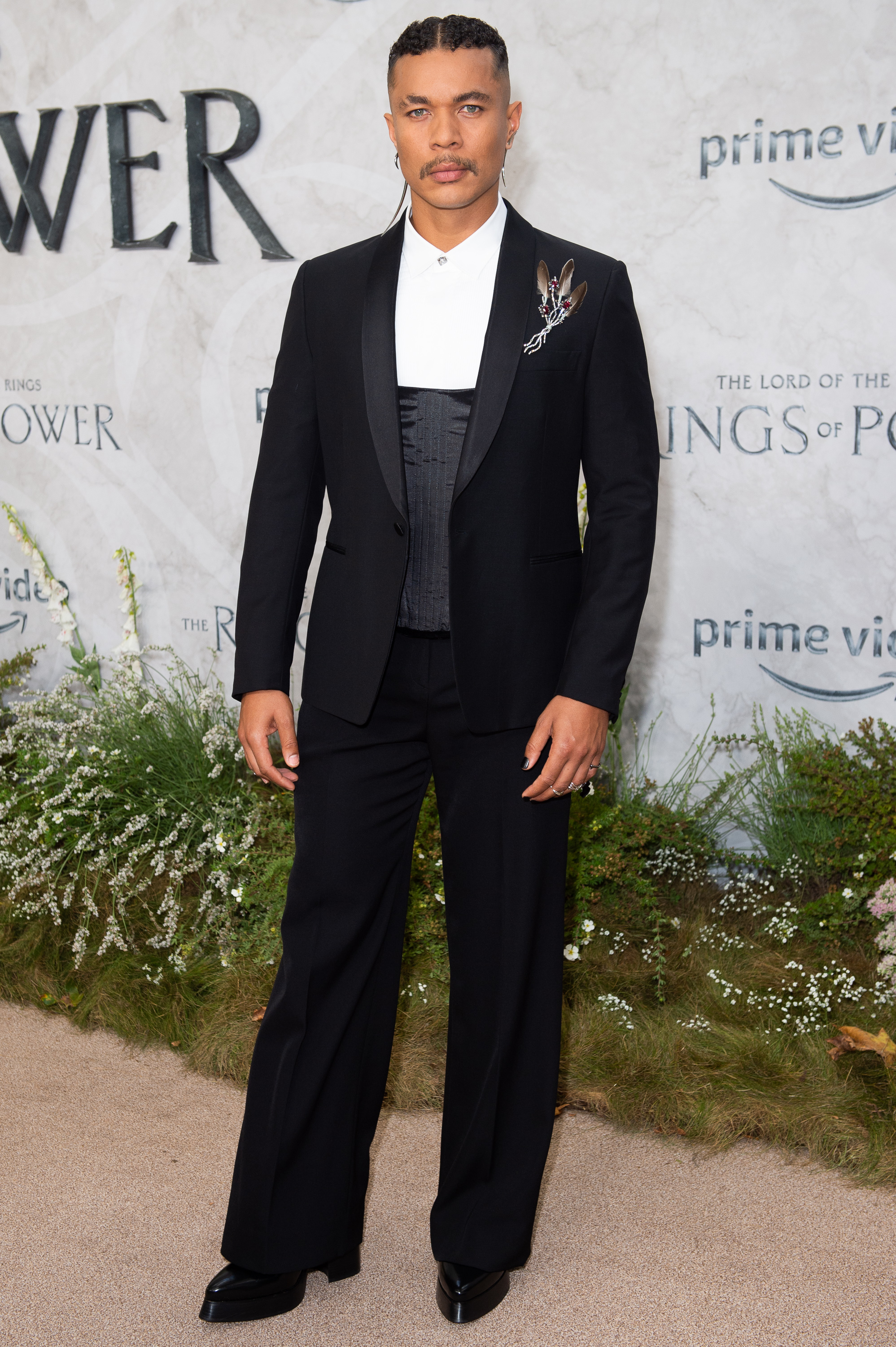 Ismael Cruz Cordova im schwarzen Smoking