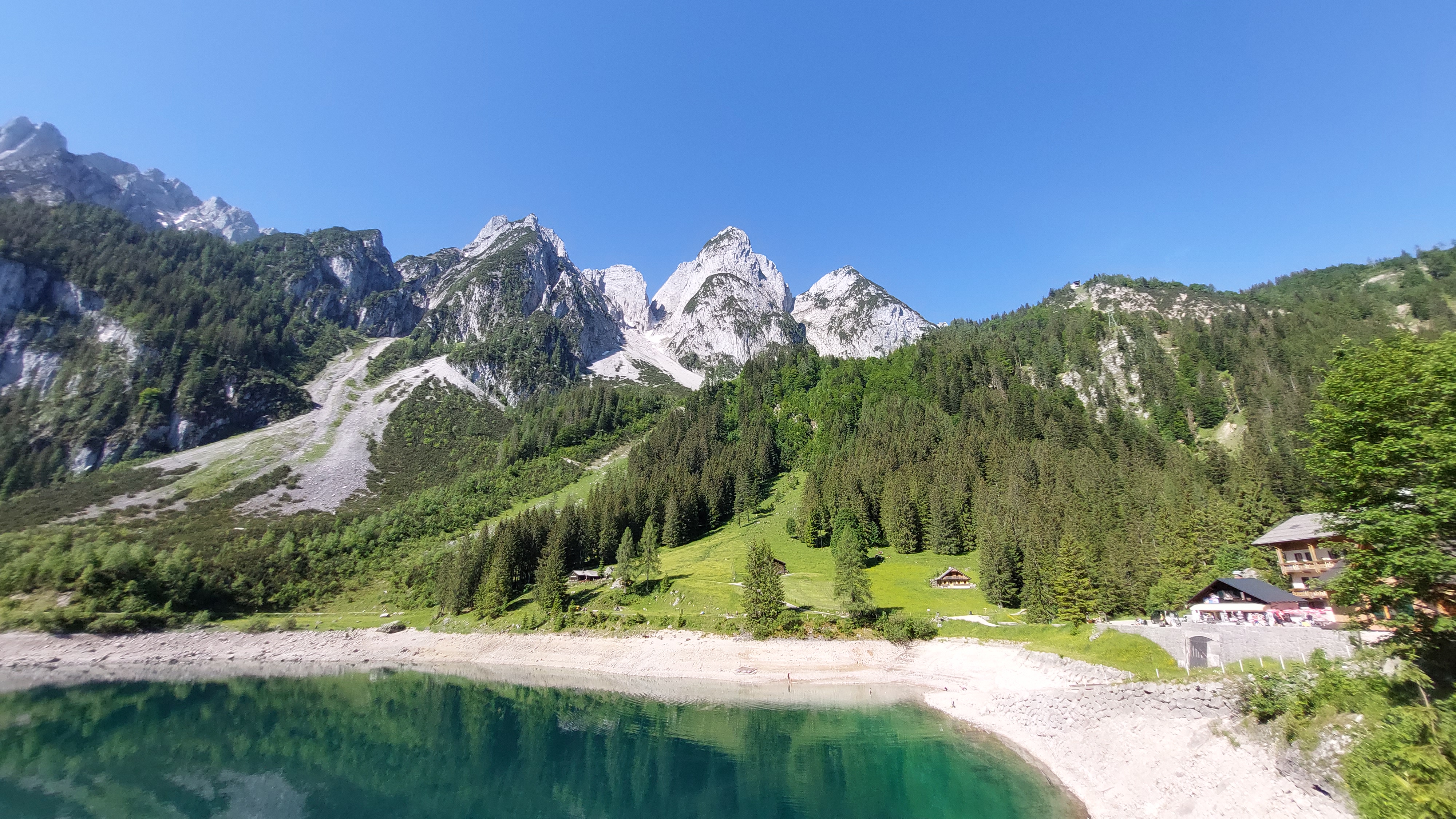Vorderer Gosausee &amp; Donnerkogel | Credit: Simone Reitmeier