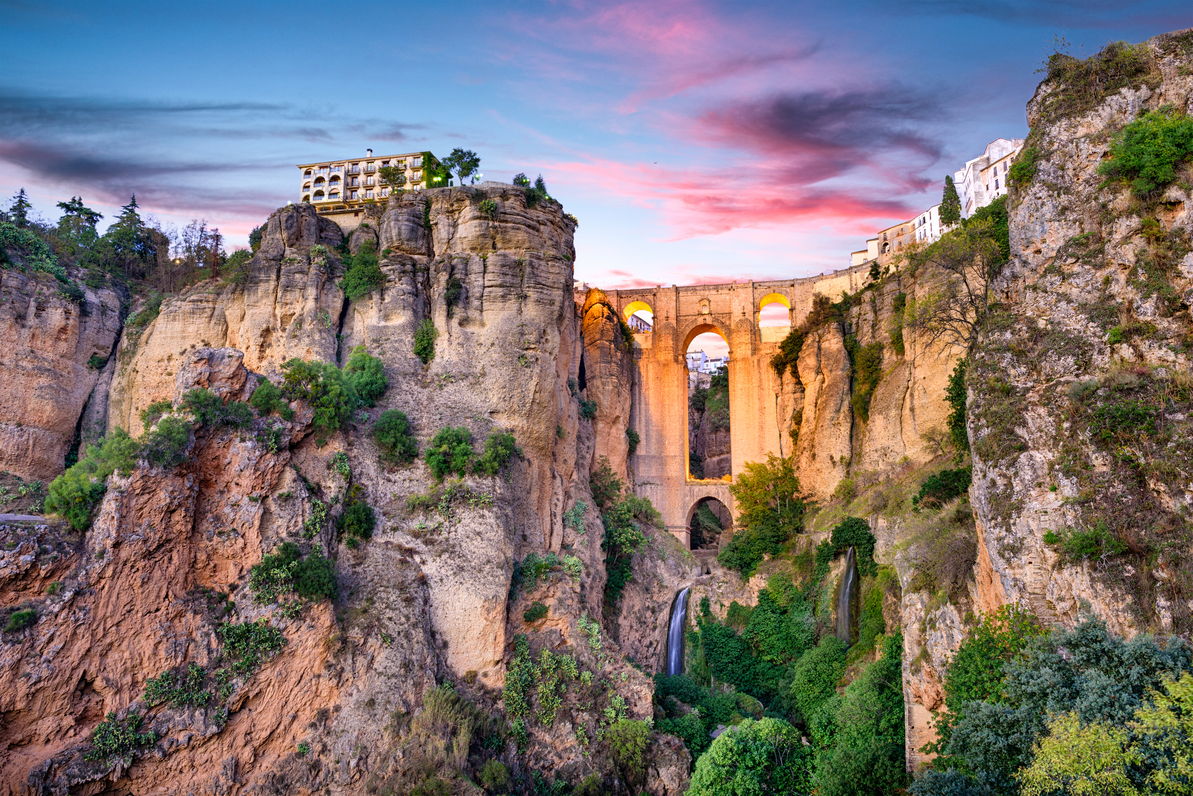 Puente Nuevo in Ronda | Credit: iStock.com/Sean Pavone