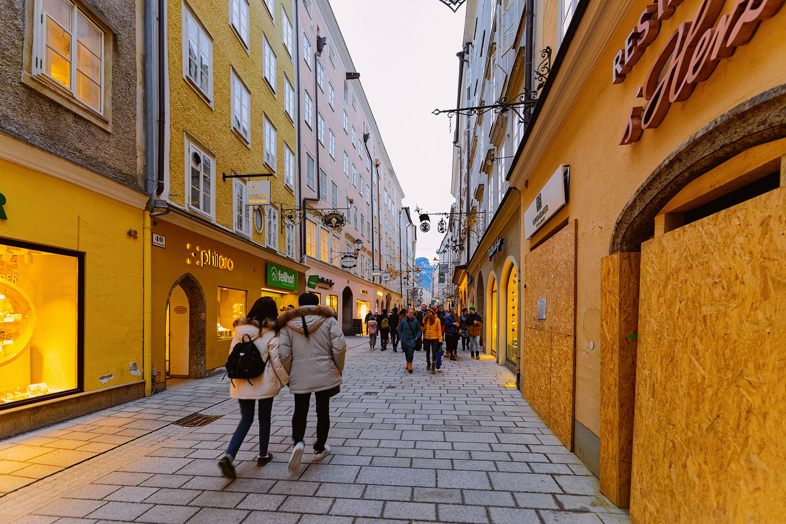 Die Getreidegasse in Salzburg | Credit: iStock.com/RomanBabakin
