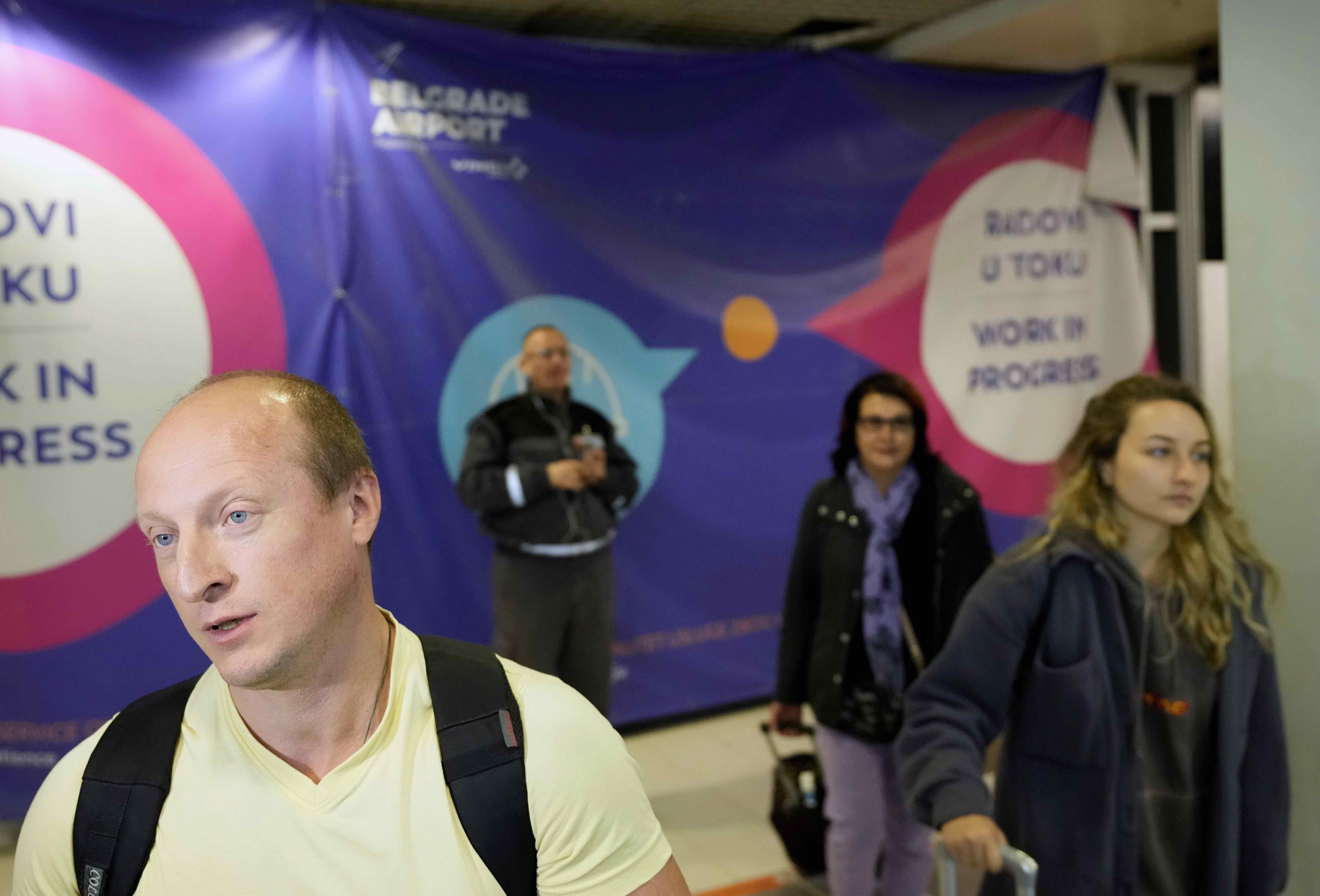 Flucht nach Belgrad | Credit: Darko Vojinovic / AP / picturedesk.com