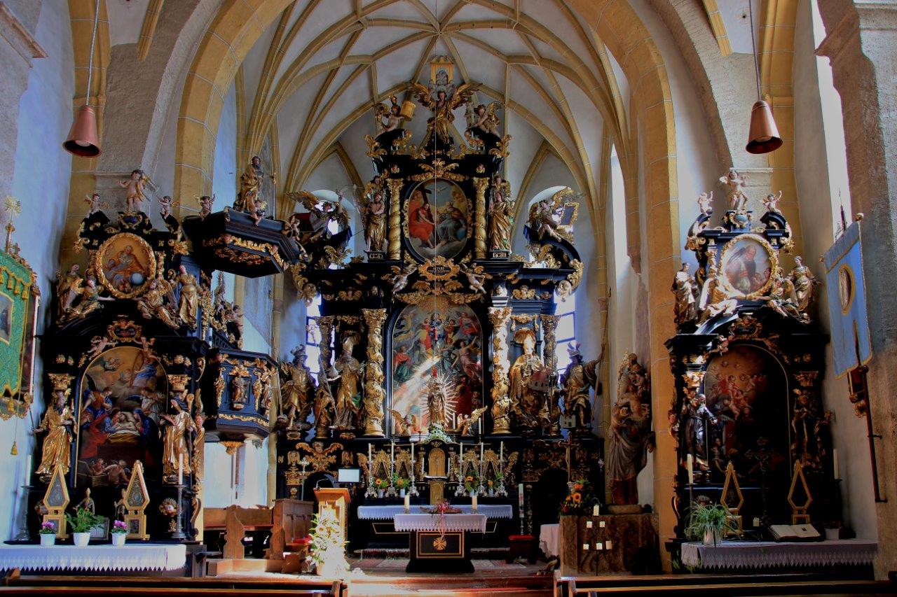 Kirche in Irrsdorf | Credit: Josef Adam/Seenland Tourismus