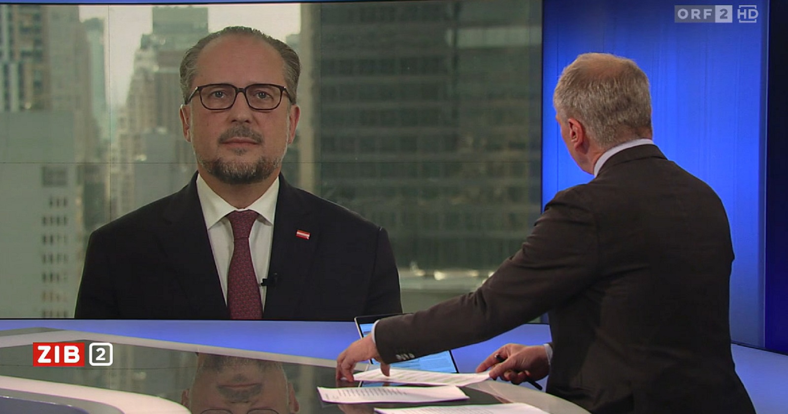 Schaltung aus dem ZIB2-Studio mit Armin Wolf zu Außenminister Alexander Schallenberg nach New York.