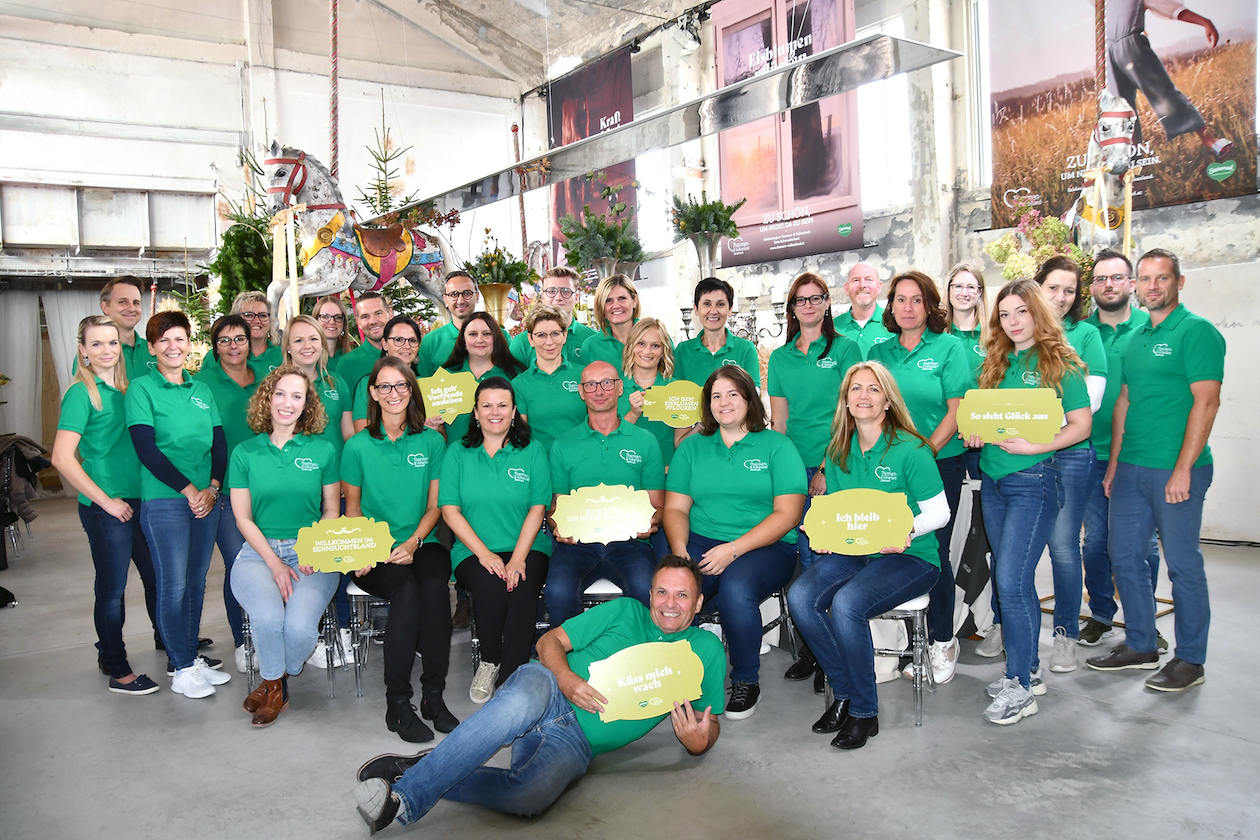 Das Team des Tourismusverbands Thermen- und Vulkanland