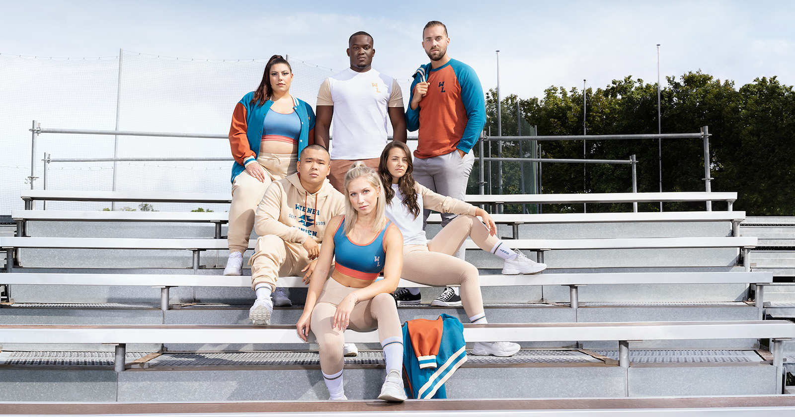 Neue College-Kollektion der Wiener Linien | Credit: Wiener Linien/Good Life Crew/Luca Senoner