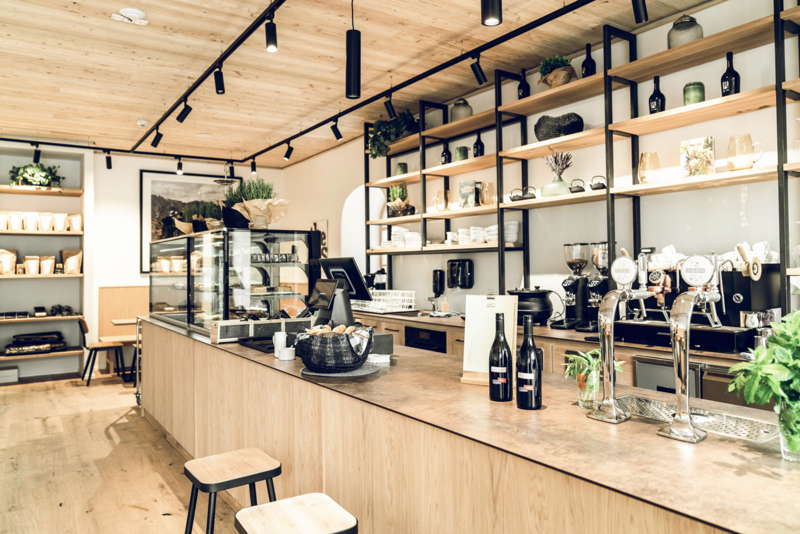 Innenraum Salzkrämerei mit Theke