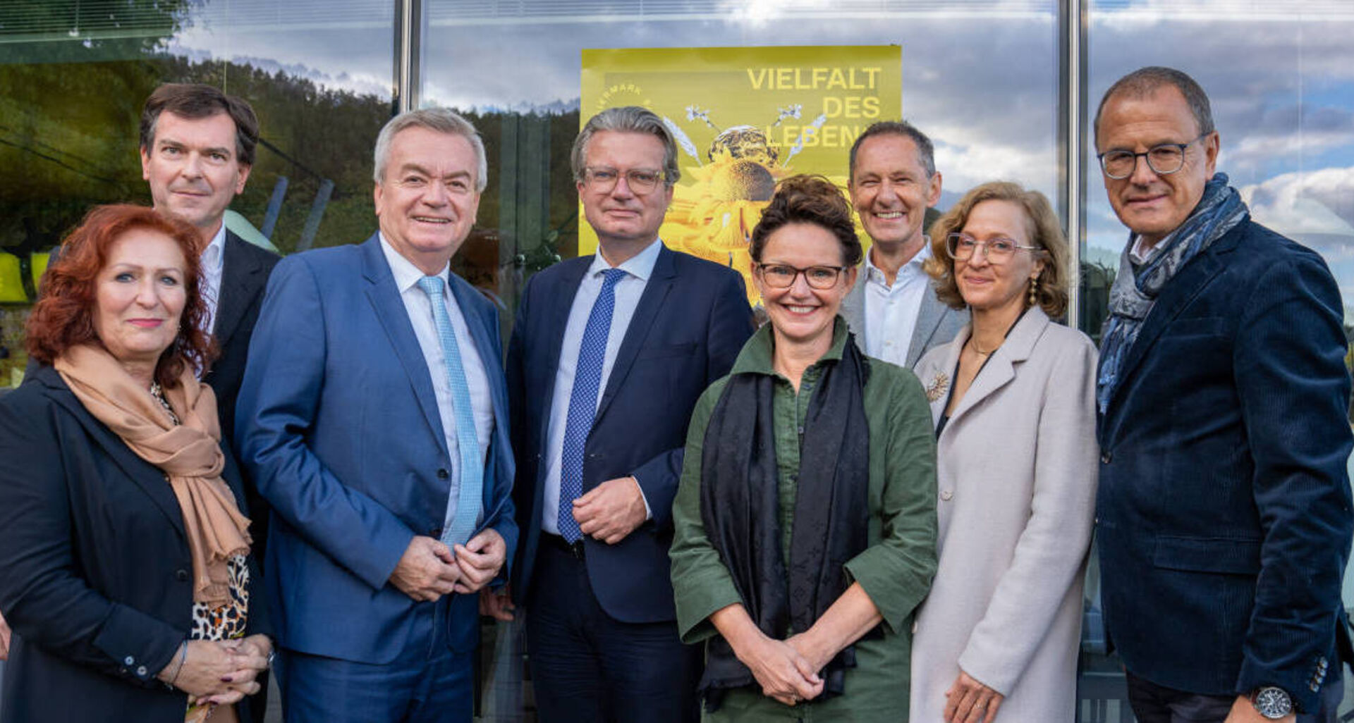 Doris Wolkner-Steinberger, Alexander Kada, LH-Stv. Anton Lang, LH Christopher Drexler, Alexandra Getzinger, Wolfgang Paill, Astrid Kury und Wolfgang Muchitsch