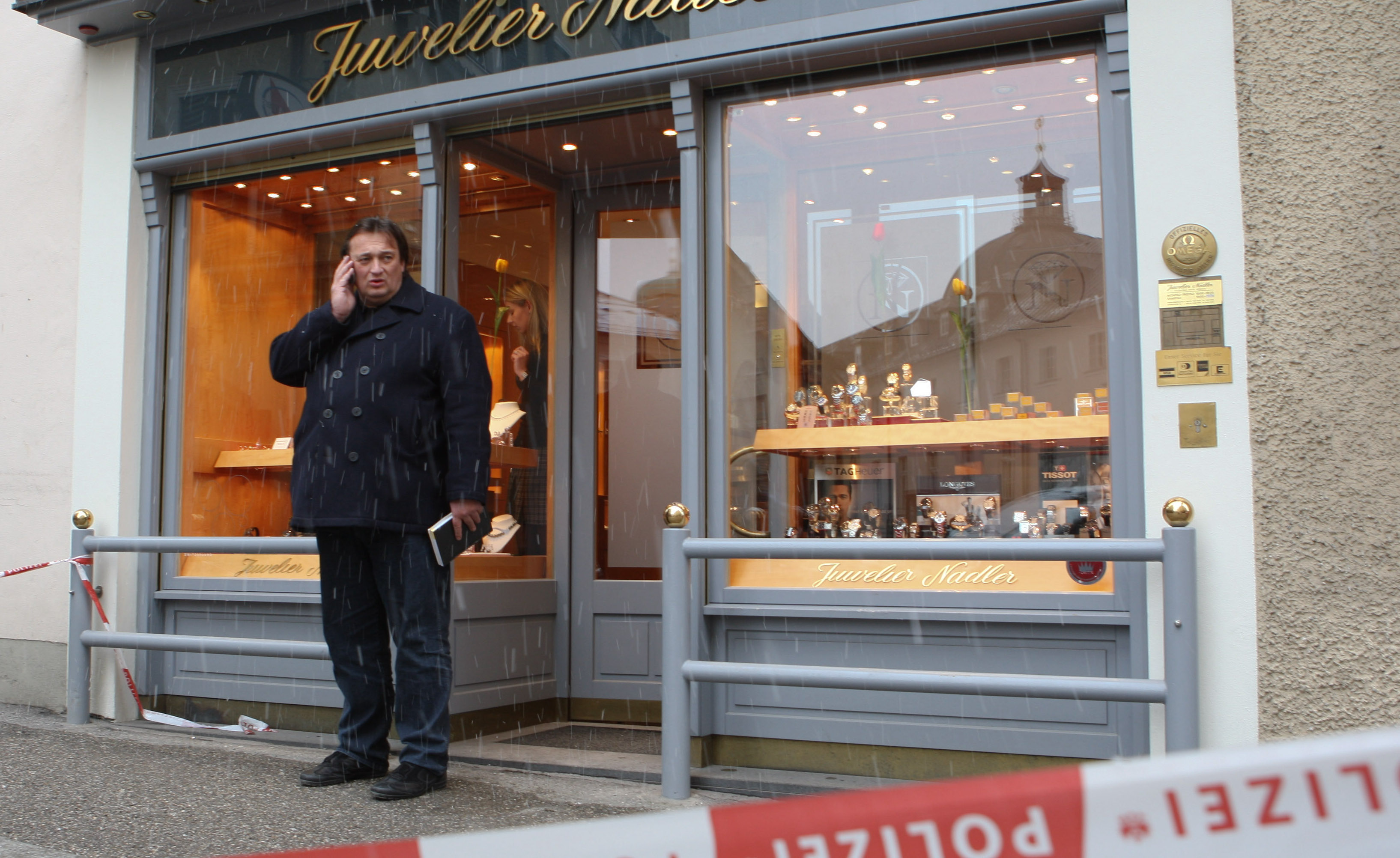 Juwelier Nadler nach Überfall | Credit: www.neumayr.cc