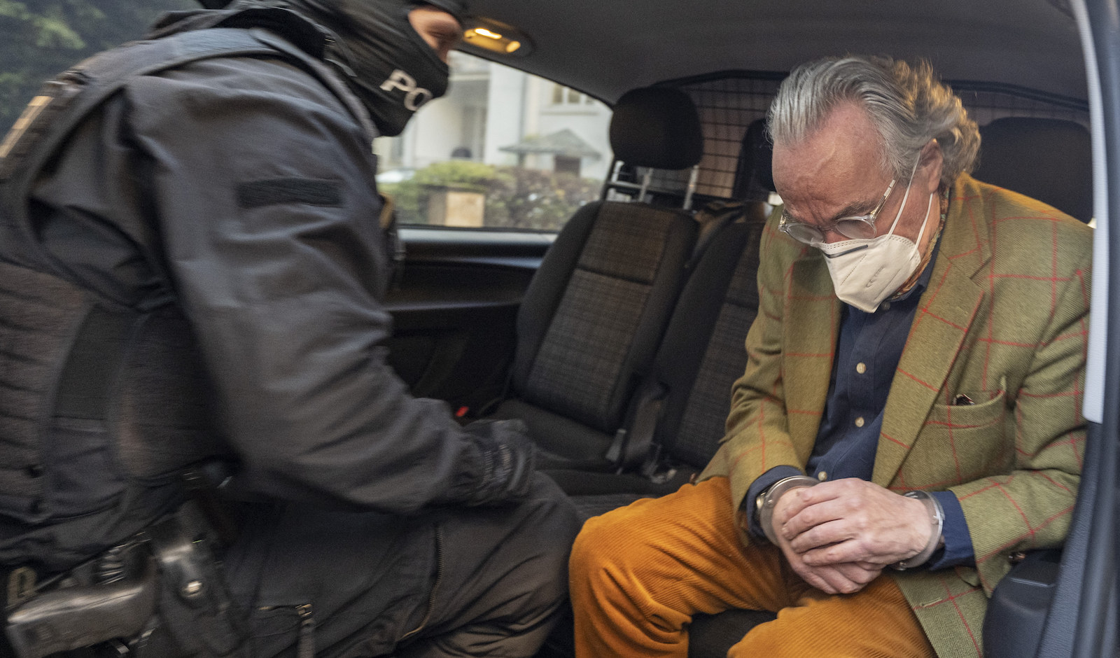 Heinrich, der dreizehnte Reuß ist das schwarze Schaf der Familie