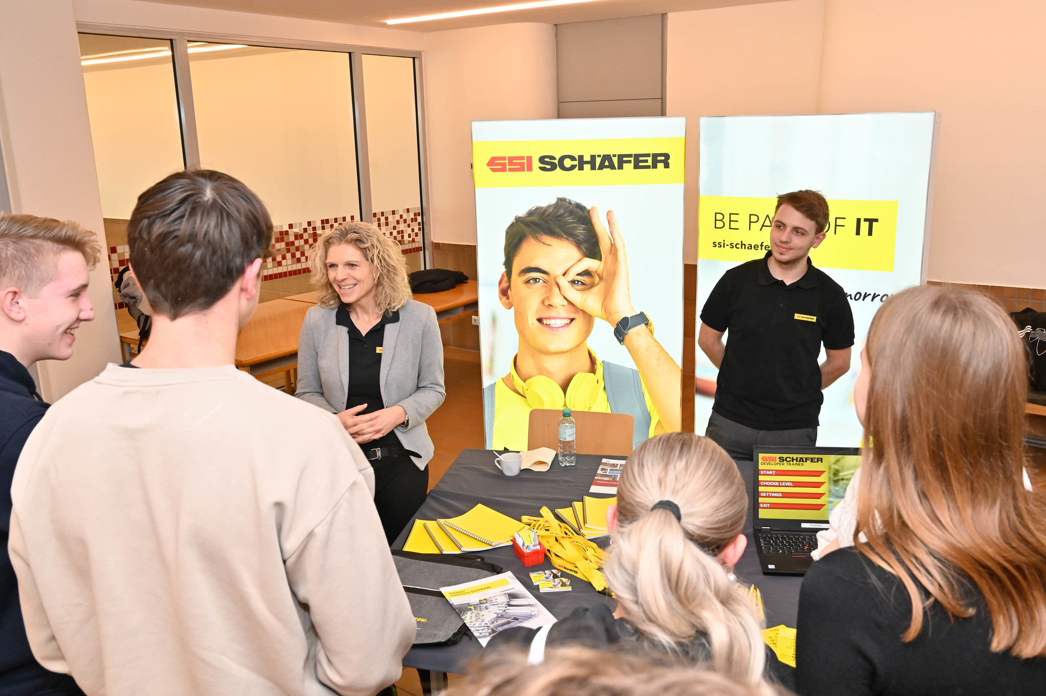 HTL Firmentag an der HTL Mössingerstraße in Klagenfurt