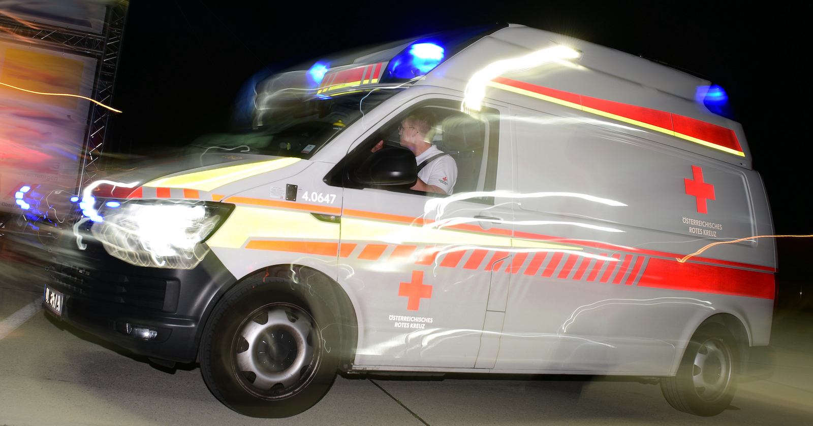 Rettungsauto mit Blaulicht