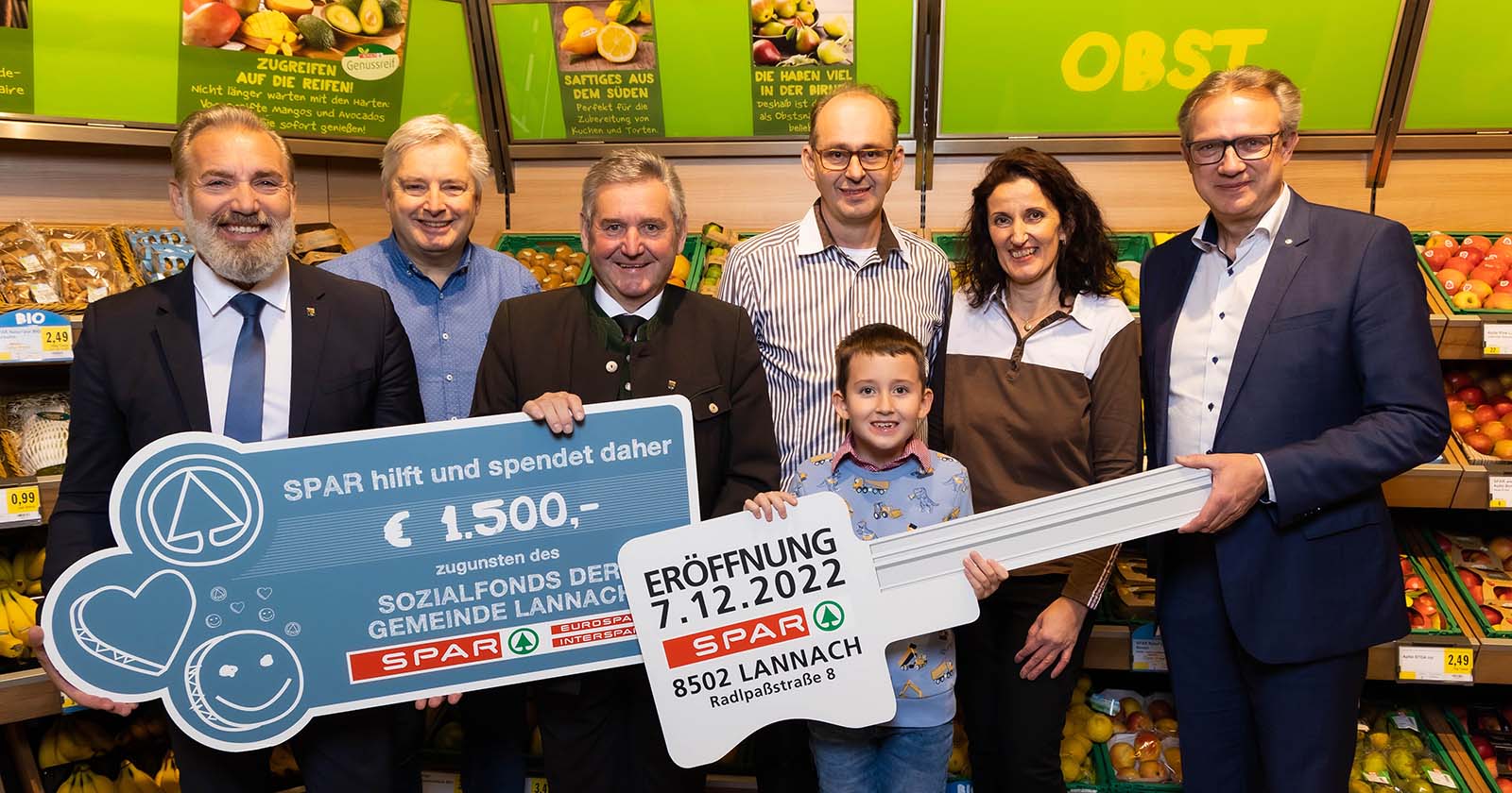 Scheckübergabe bei der Eröffnung des neuen SPAR Supermarkt in Lannach