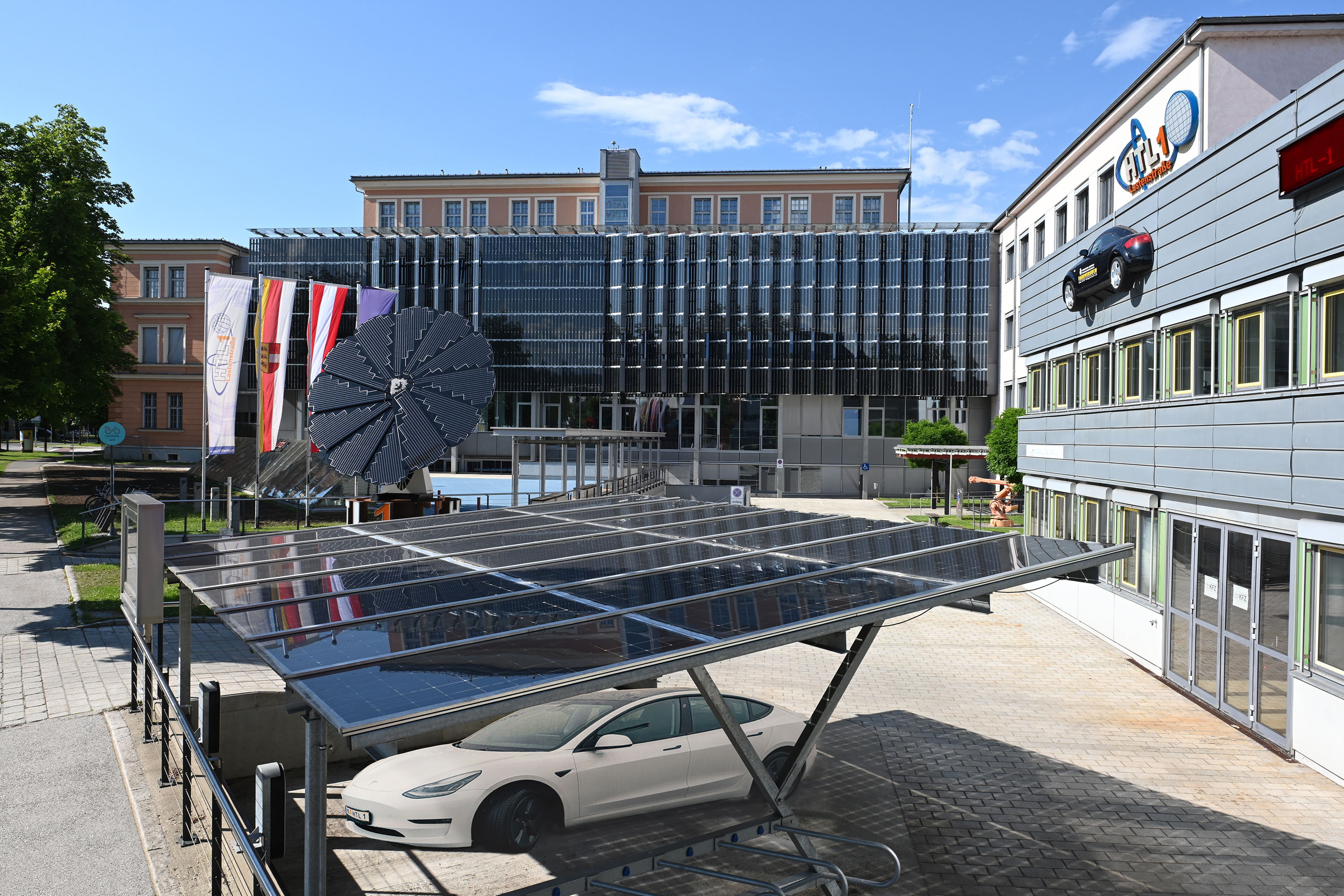 HTL1 Lastenstraße (Photovoltaikanlage)