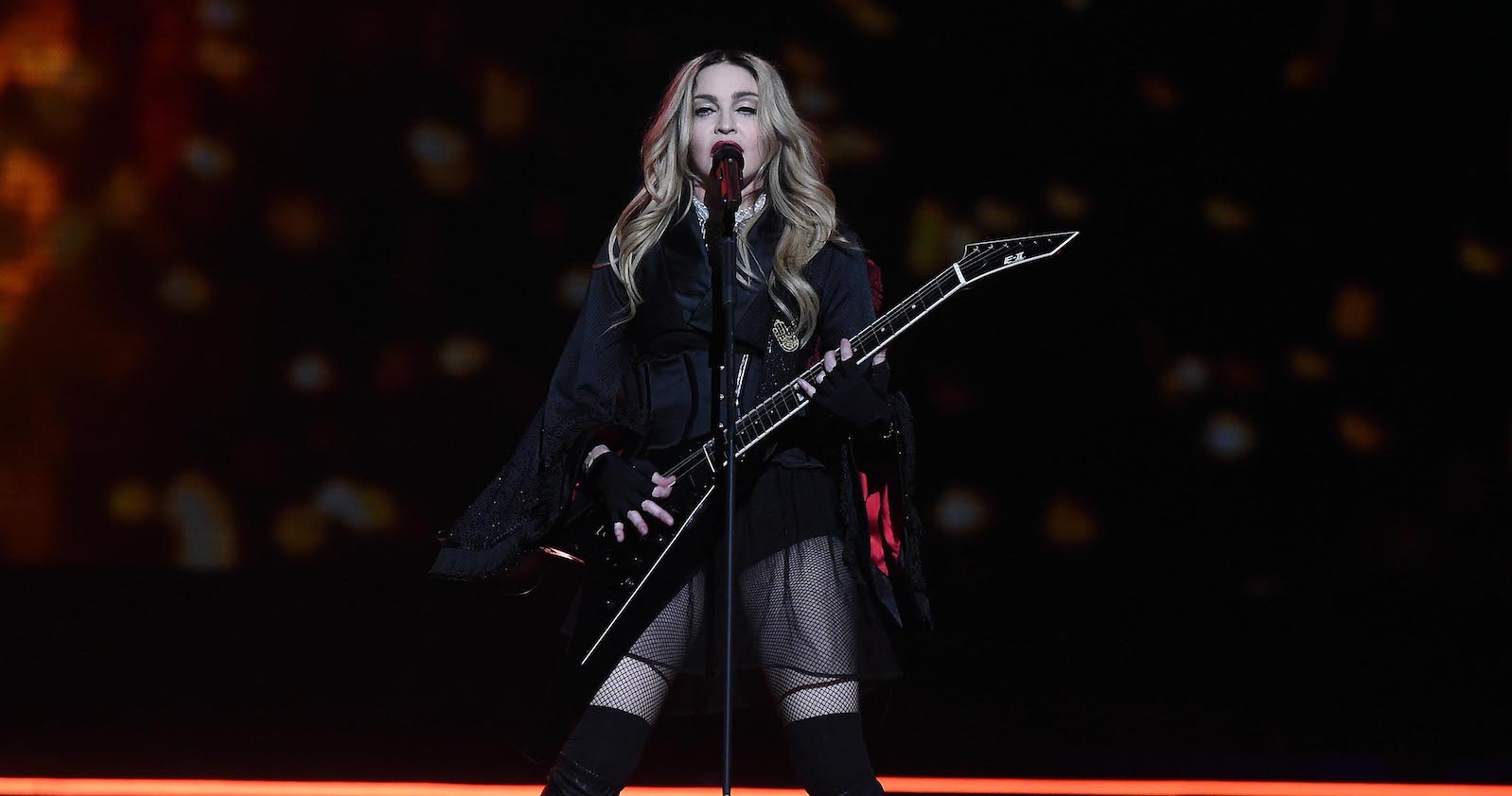 Musikerin Madonna auf der Bühne. | Credit: Lisa Ferguson / Camera Press / picturedesk.com