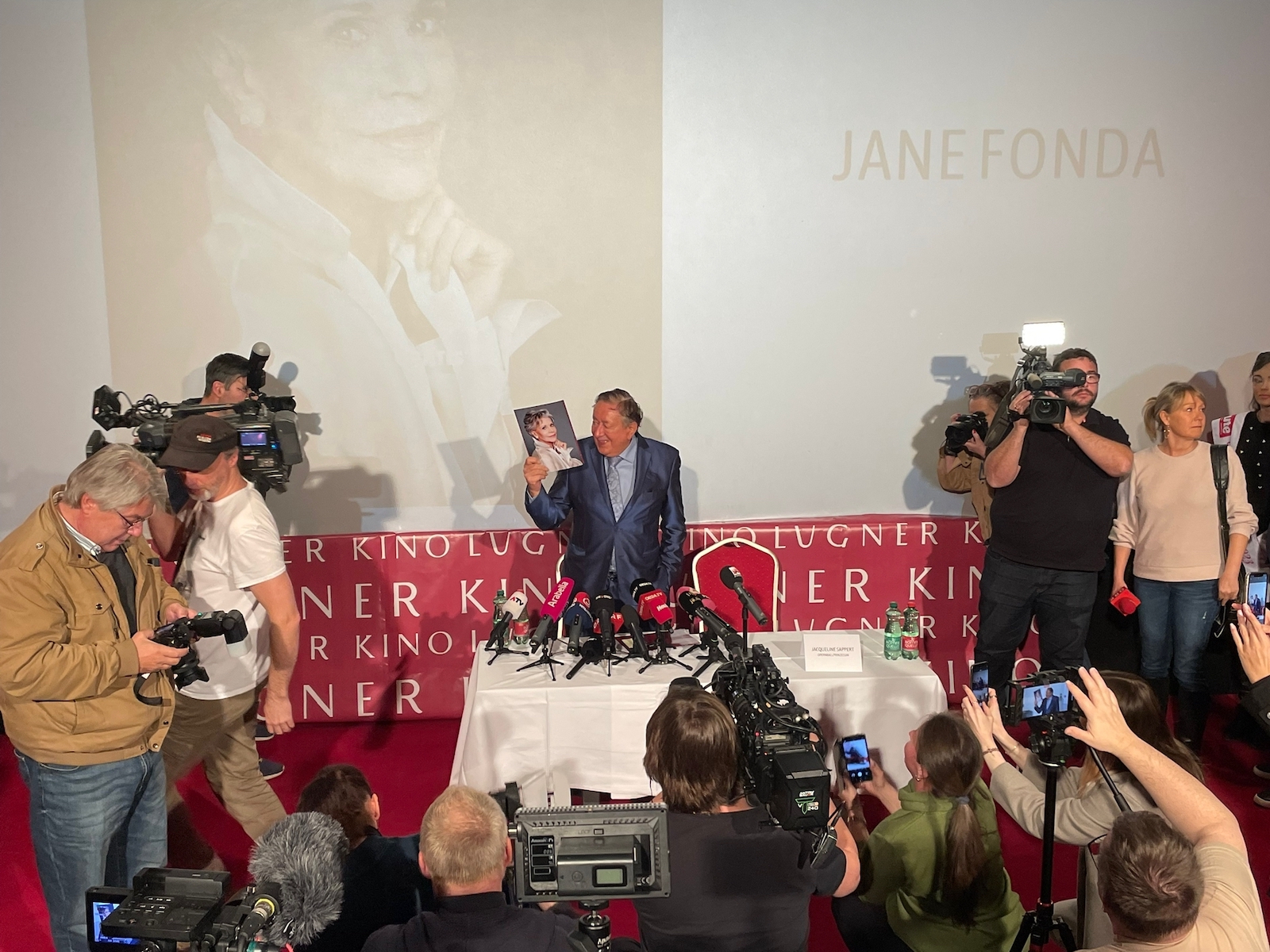 Opernball-Pressekonferenz von Richard Lugner. | Credit: Brigitte Biedermann