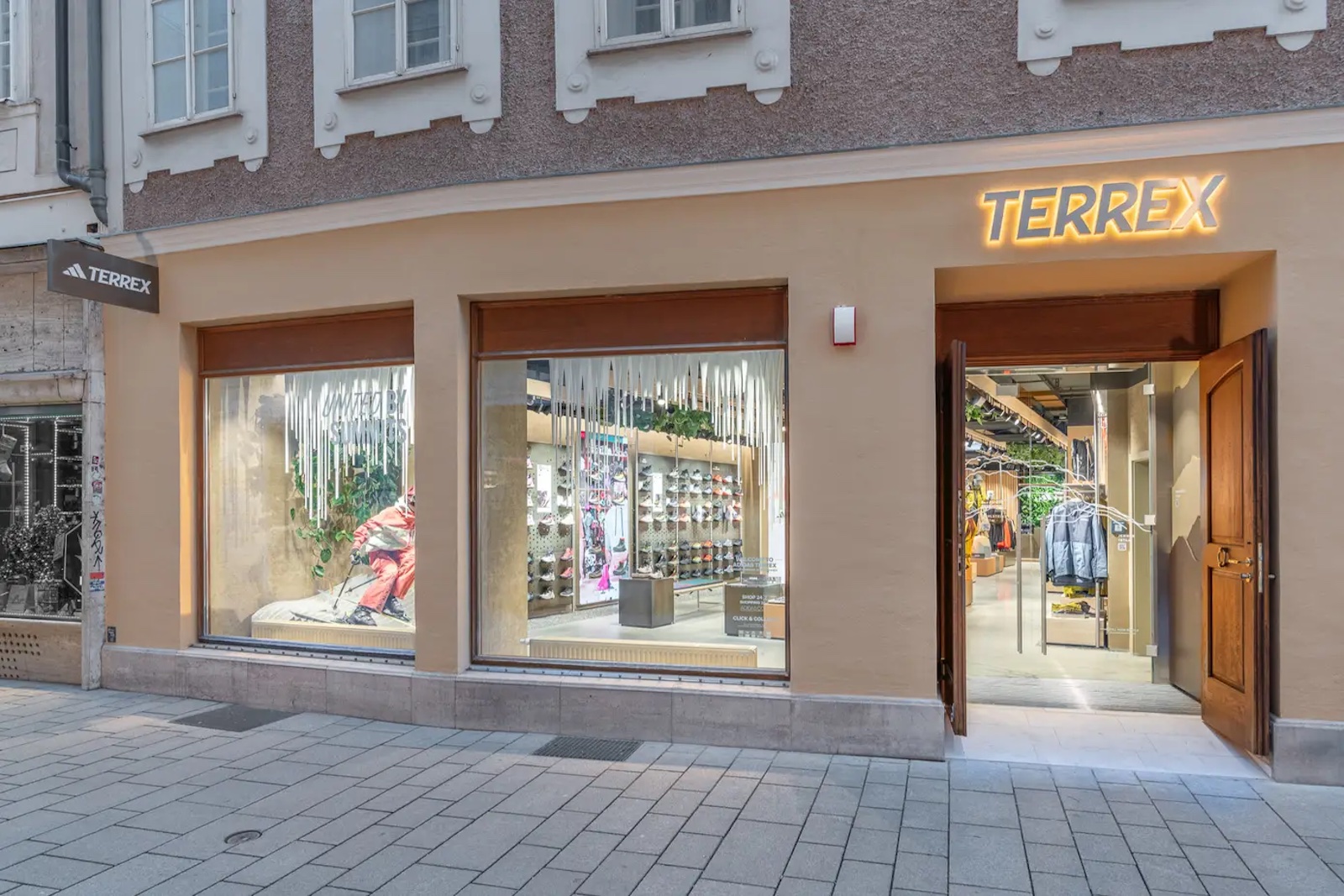 Adidas Terrex-Shop Außenansicht