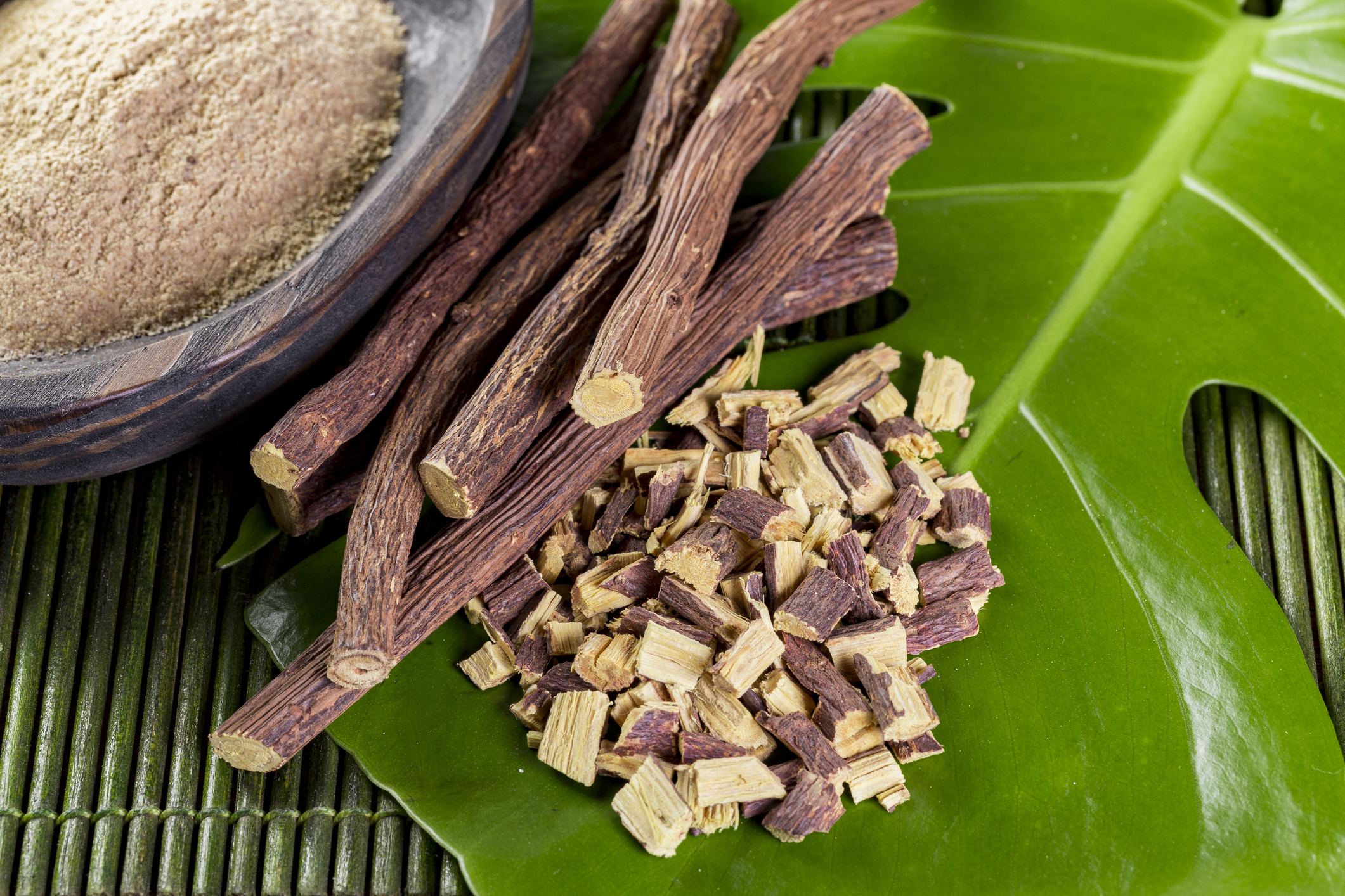 Geraspelte Süßholzwurzel