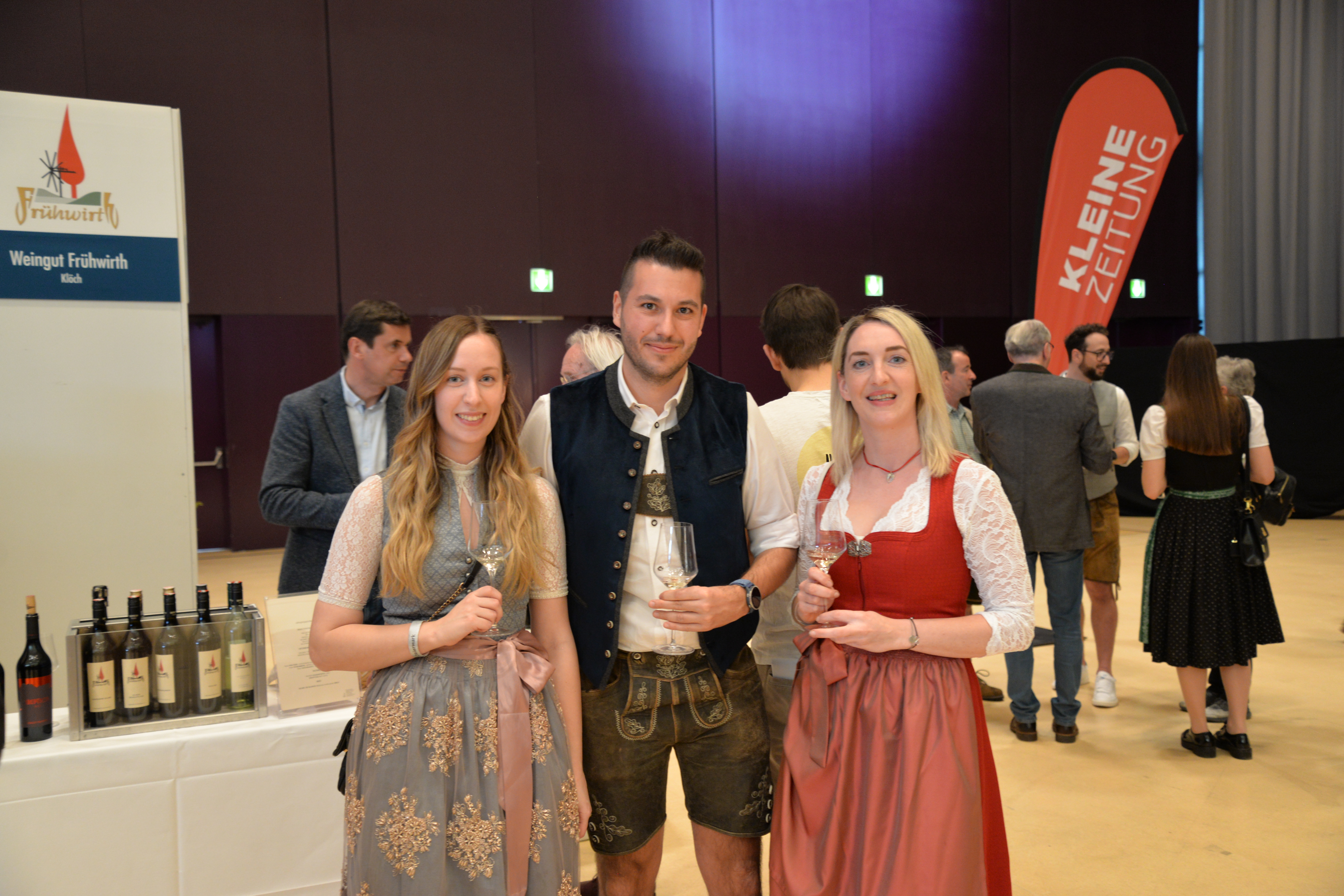 Gäste bei der steirischen Weinpräsentation