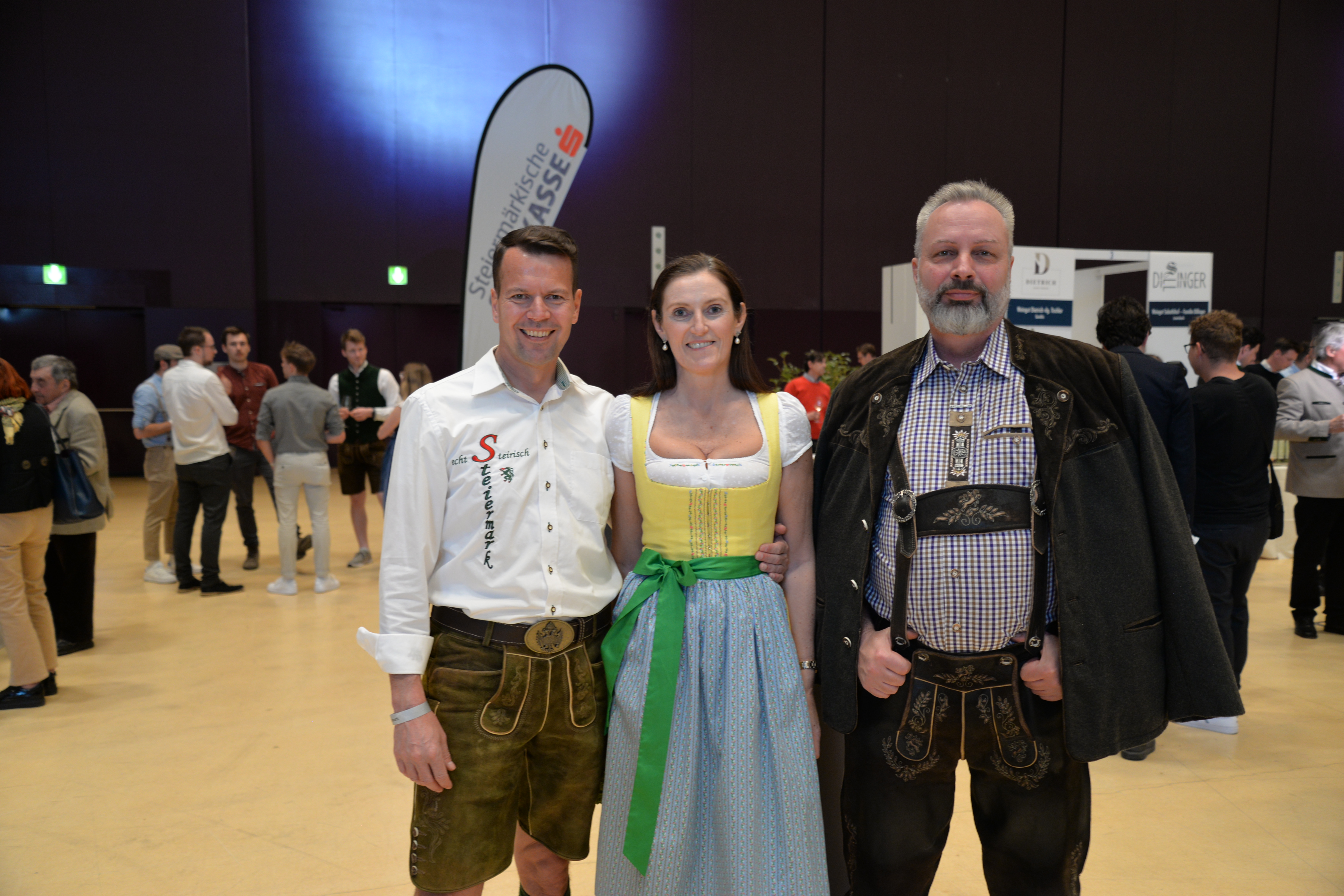 Gäste bei der steirischen Weinpräsentation