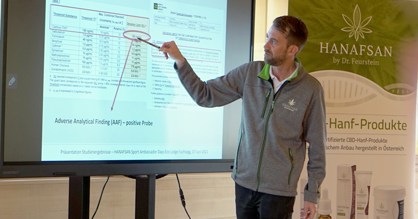 Dr. Daniel Feurstein erklärt die Vorteile von Medizinal-Cannabis.