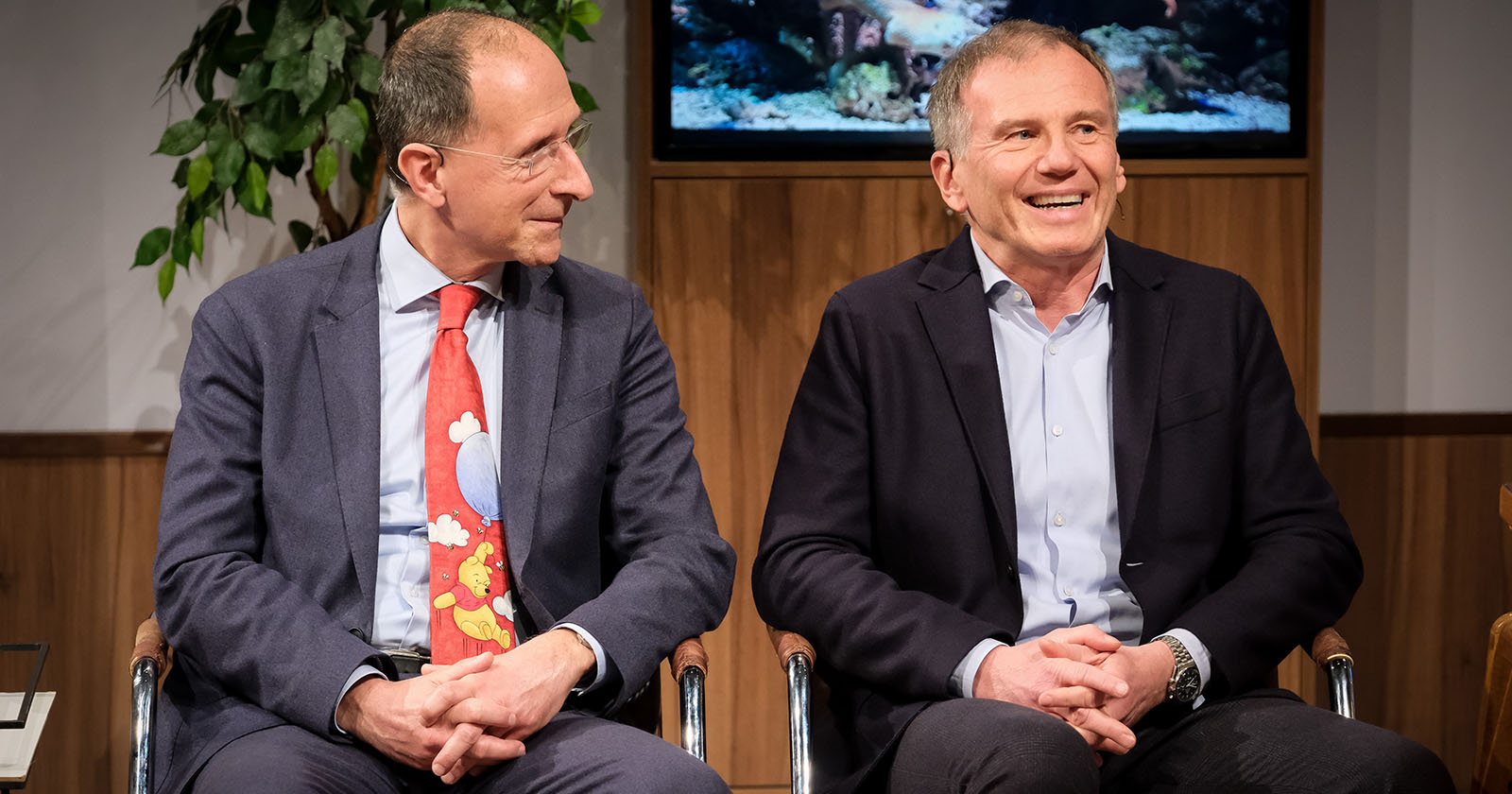 Politologe Peter Filzmaier und ZIB2-Anchor Armin Wolf im Willkommen Österreich-Studio